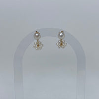 Gold Pearl W/ White Pearl Flower
