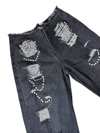 Pearl Details Ripped Jeans