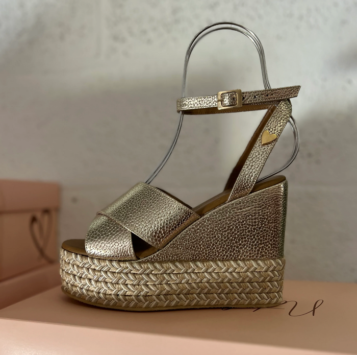 Masha Sandals Gold Leather