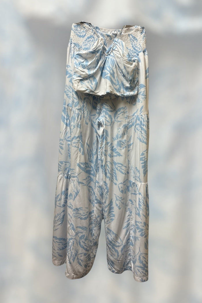 Print Halter Top & Smoked Pant