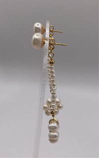 Pearl Dangles W/ White Flower