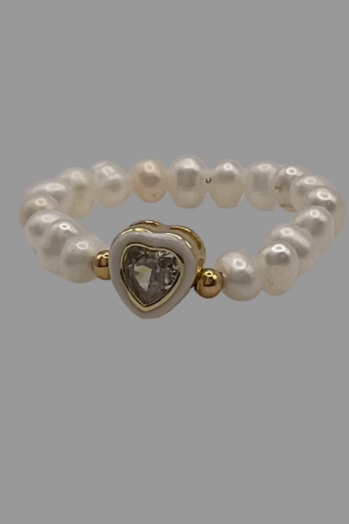 Elastic Pearl Ring W/ Hearts & Circles