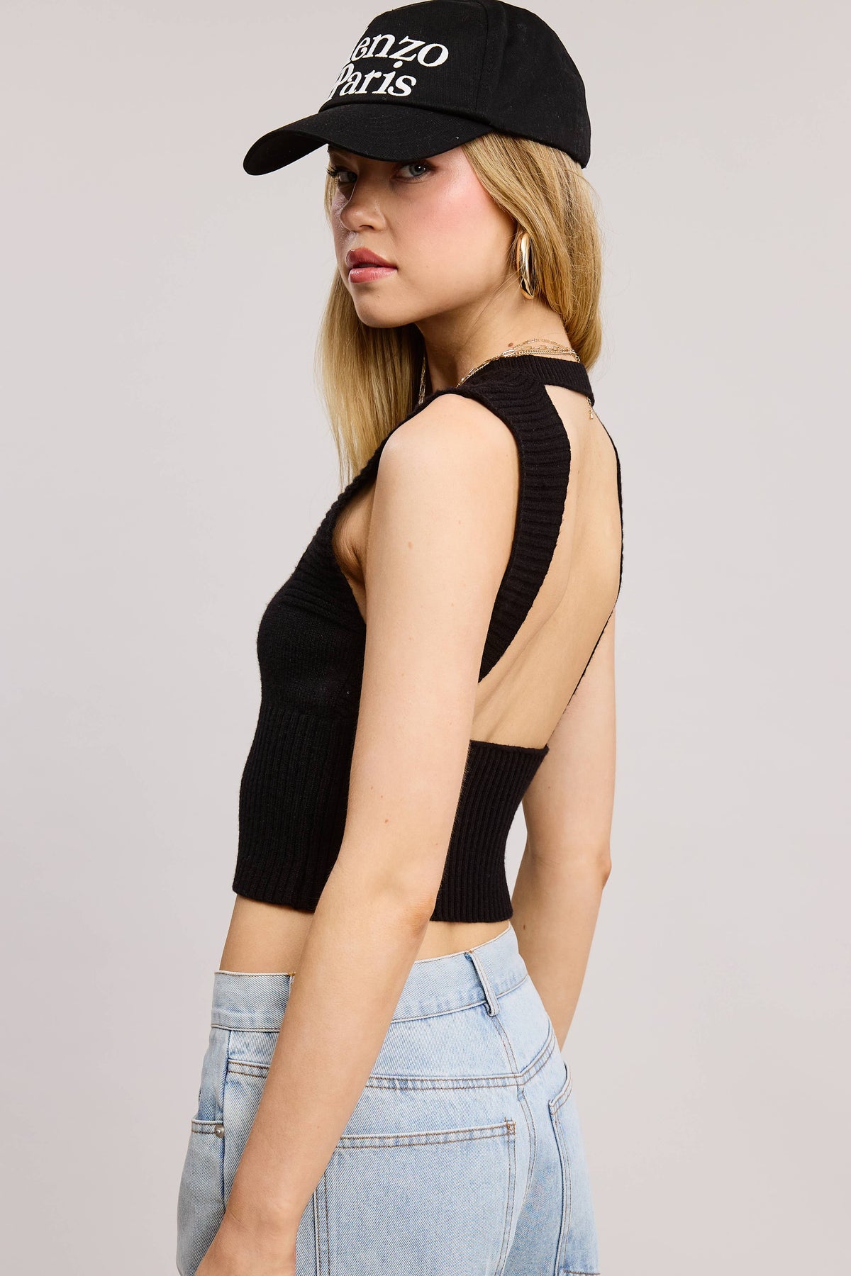 CREW NECK STRETCHY SOLID RIBBED KNIT CROPPED TANK TOP