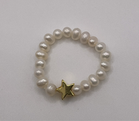 Elastic Pearl W/ Gold Star