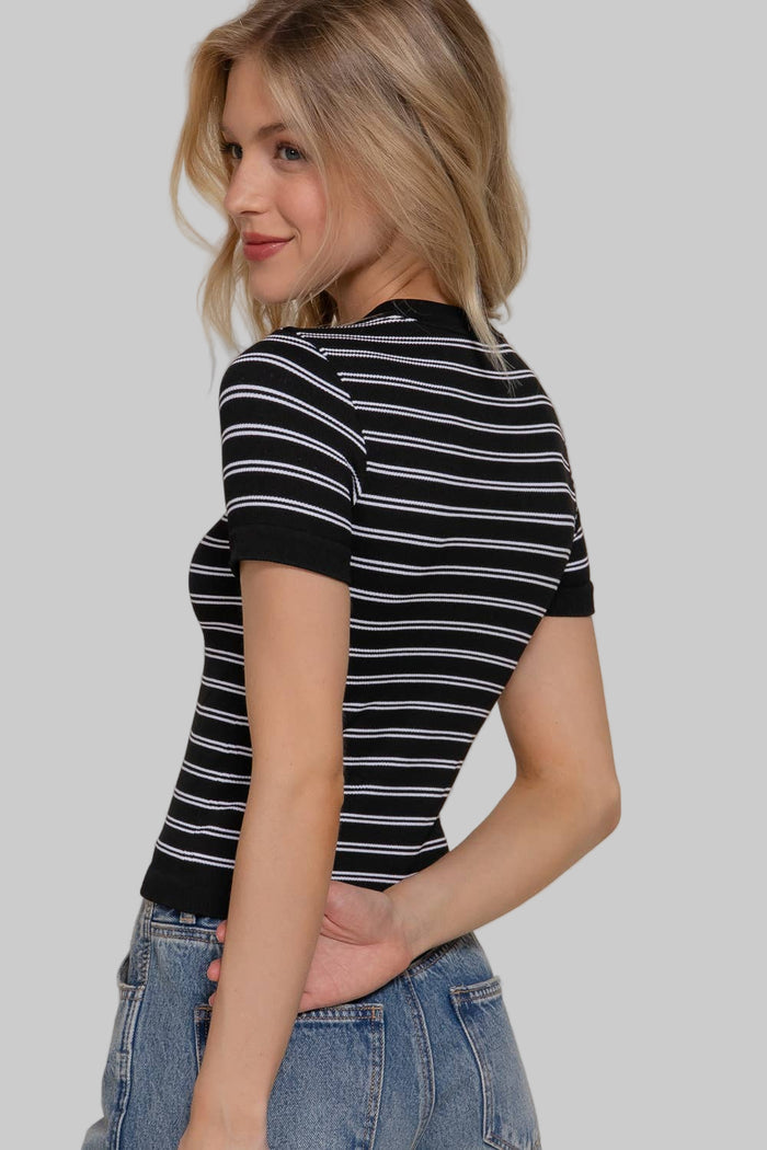 Short Sleeve Crew Neck Striped Seamless Top