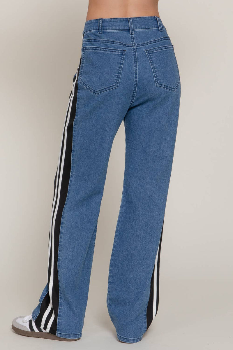 Side Contrast Straight Fit Denim Pants