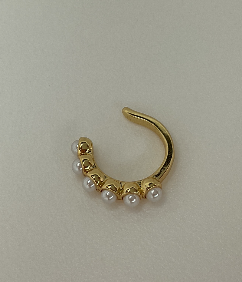 Gold W/ Pearl Ear cuff