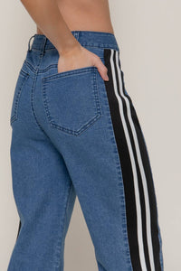 Side Contrast Straight Fit Denim Pants