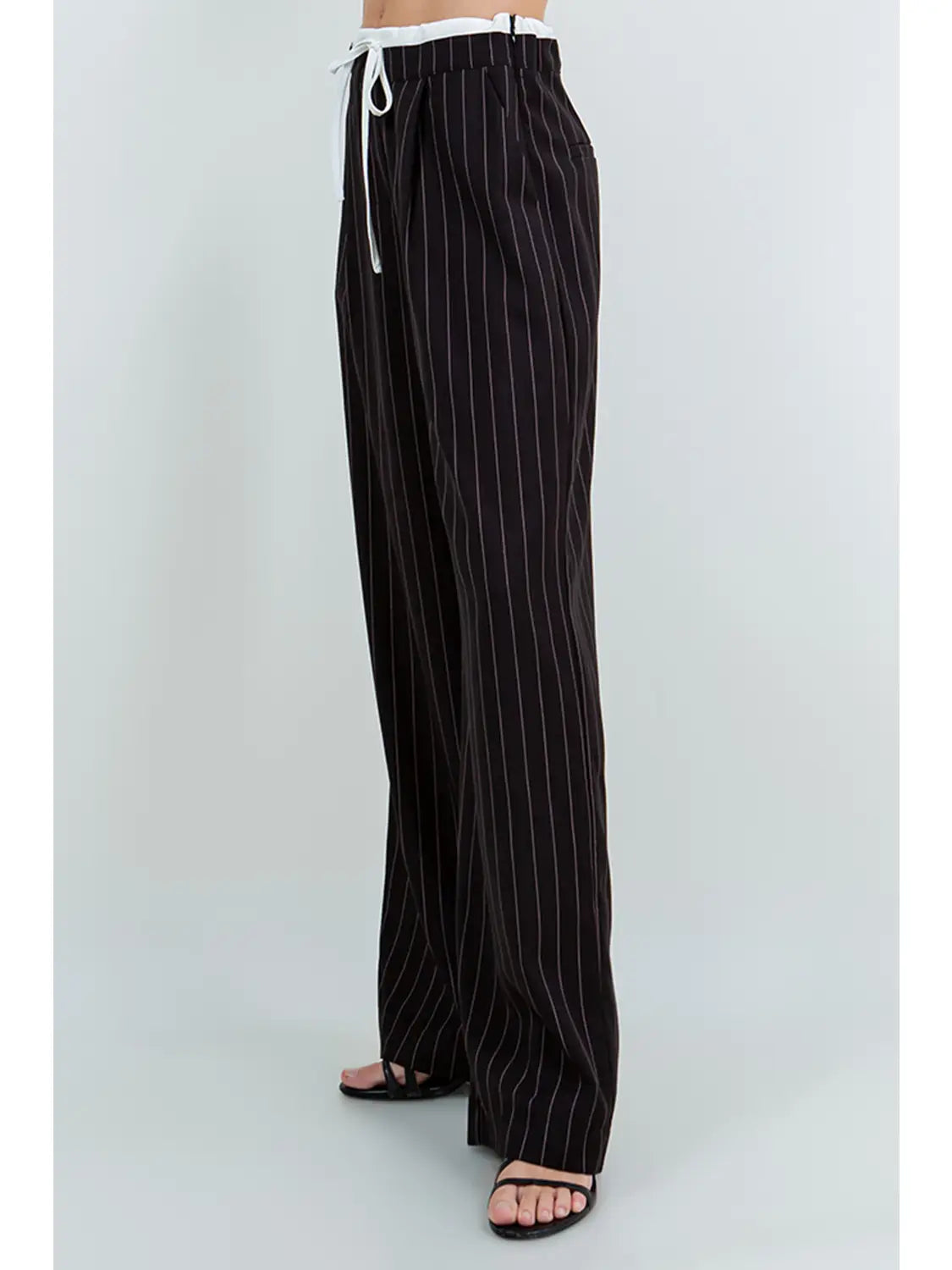 Pinstripe Contrast Waist Pant - Black