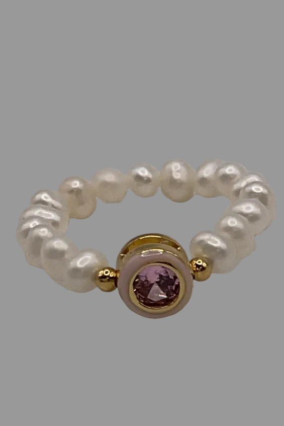 Elastic Pearl Ring W/ Hearts & Circles
