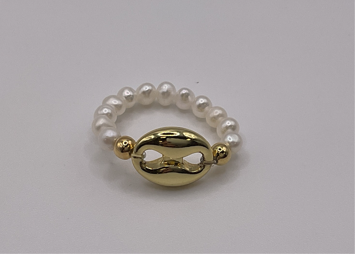 Elastic Pearl W/ Gold "Gucci" Charm