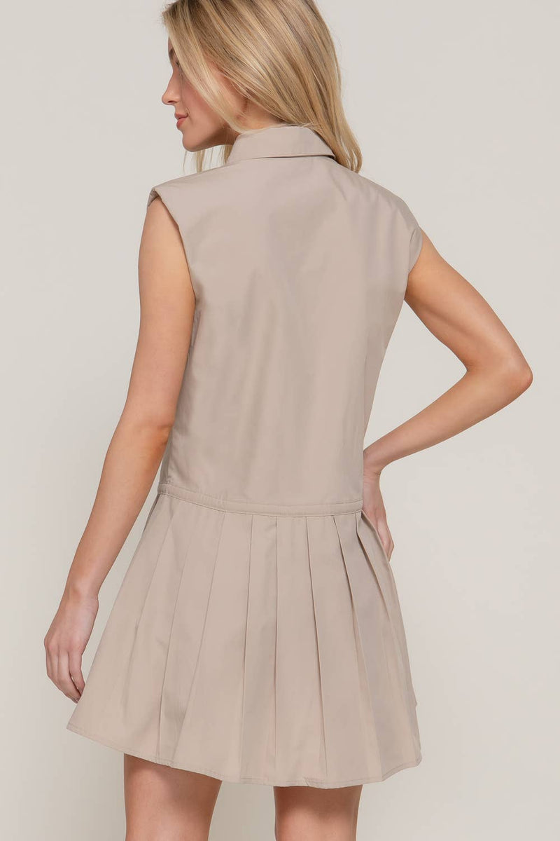 Sleeveless Button Down with Pleats Woven Dress