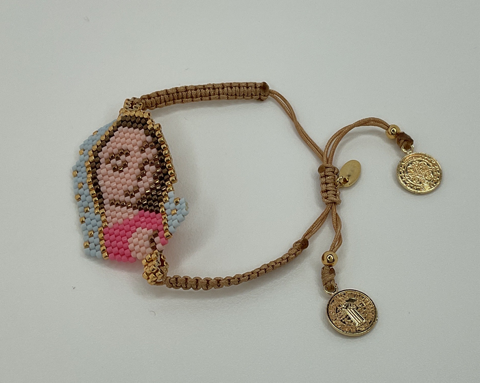 bracelet knitted / Virgen