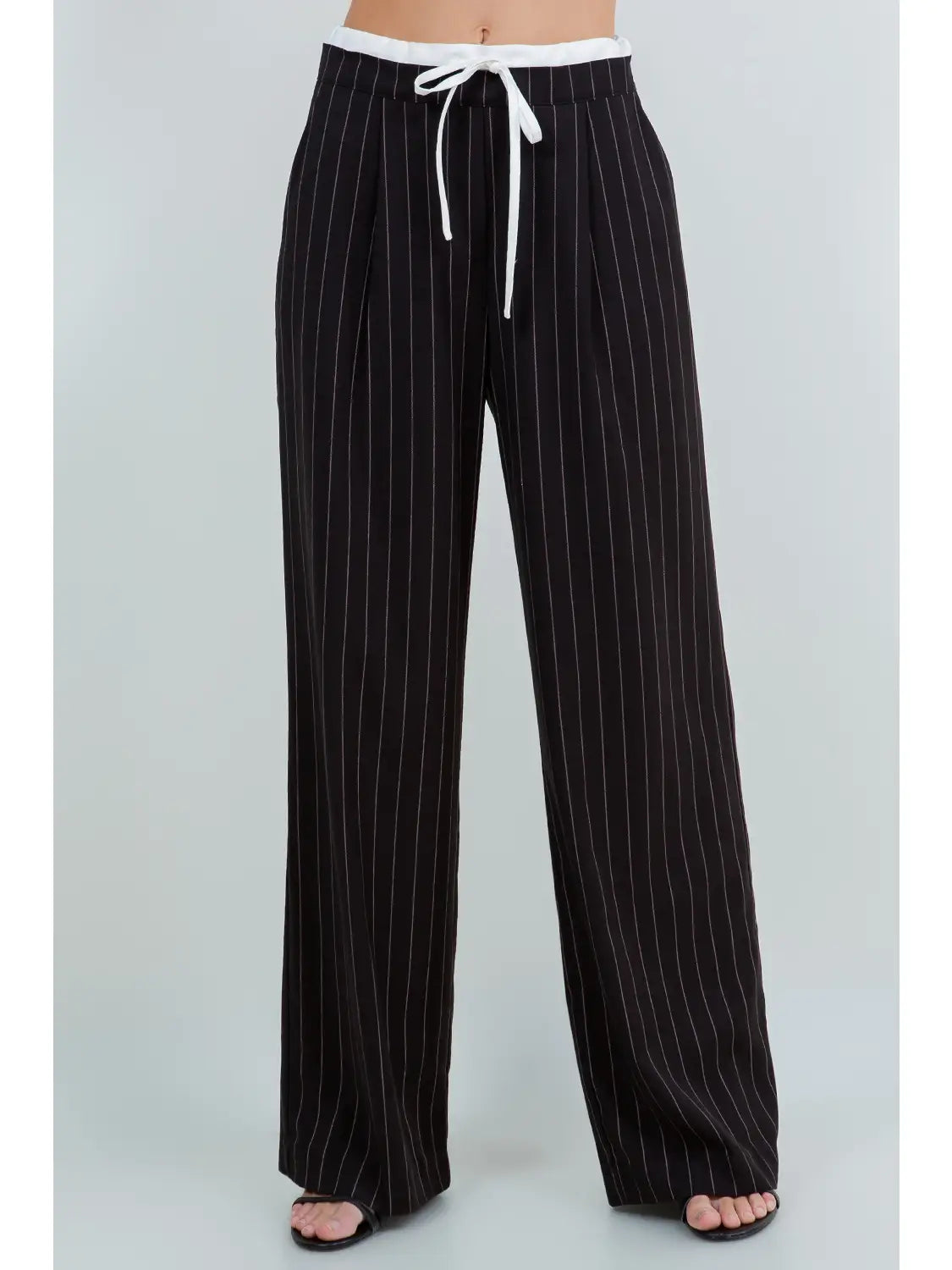 Pinstripe Contrast Waist Pant - Black