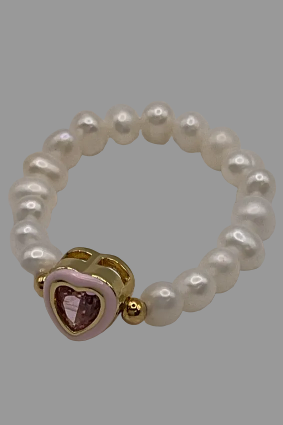 Elastic Pearl Ring W/ Hearts & Circles