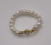 Elastic Pearl W/ Small Diamond Gem