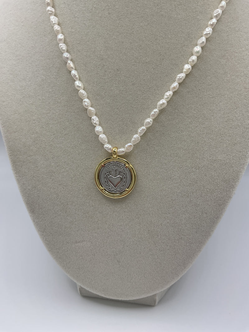 Pearl Stone Necklace W/ Jesús’s Heart Medal