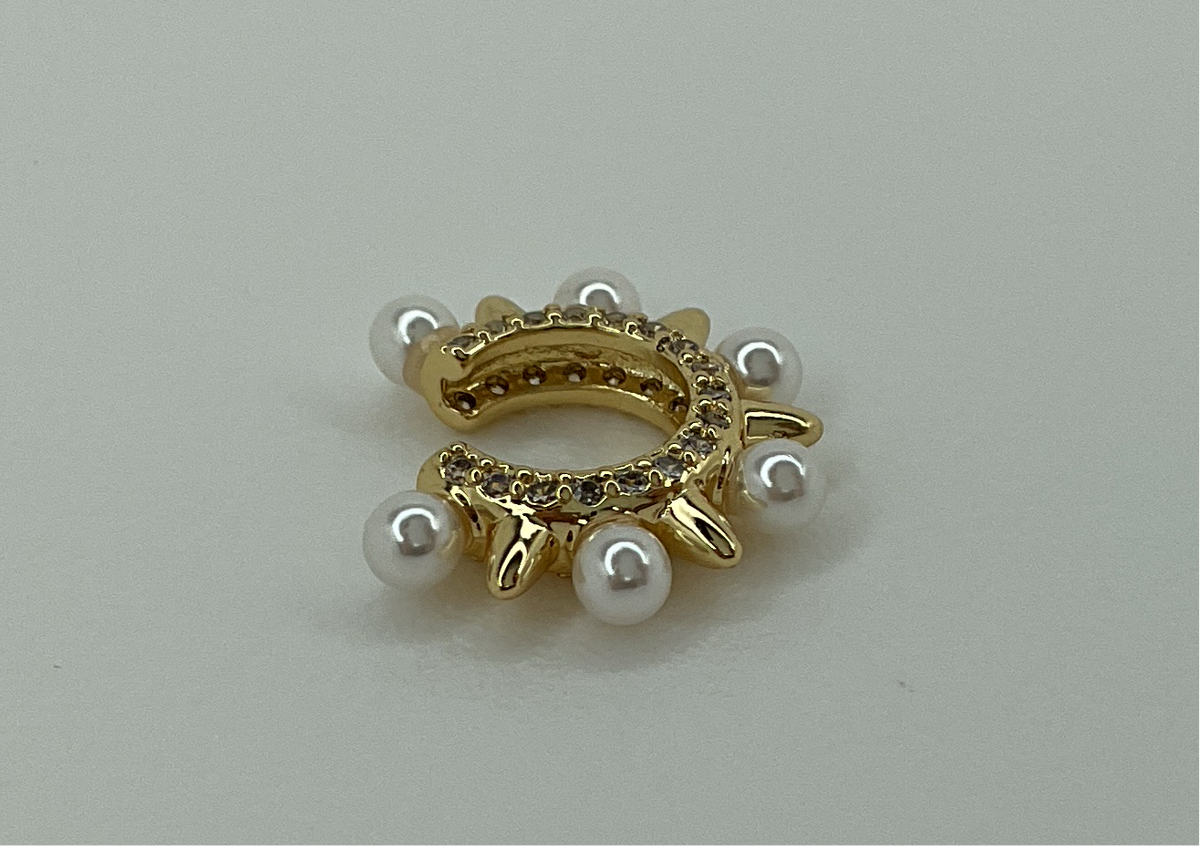 Spike W/ Pearl Brilliants Ear Cuff