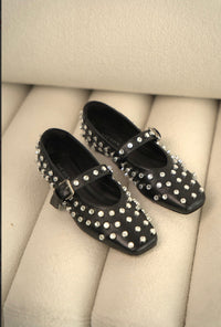 Maia Crystal Black