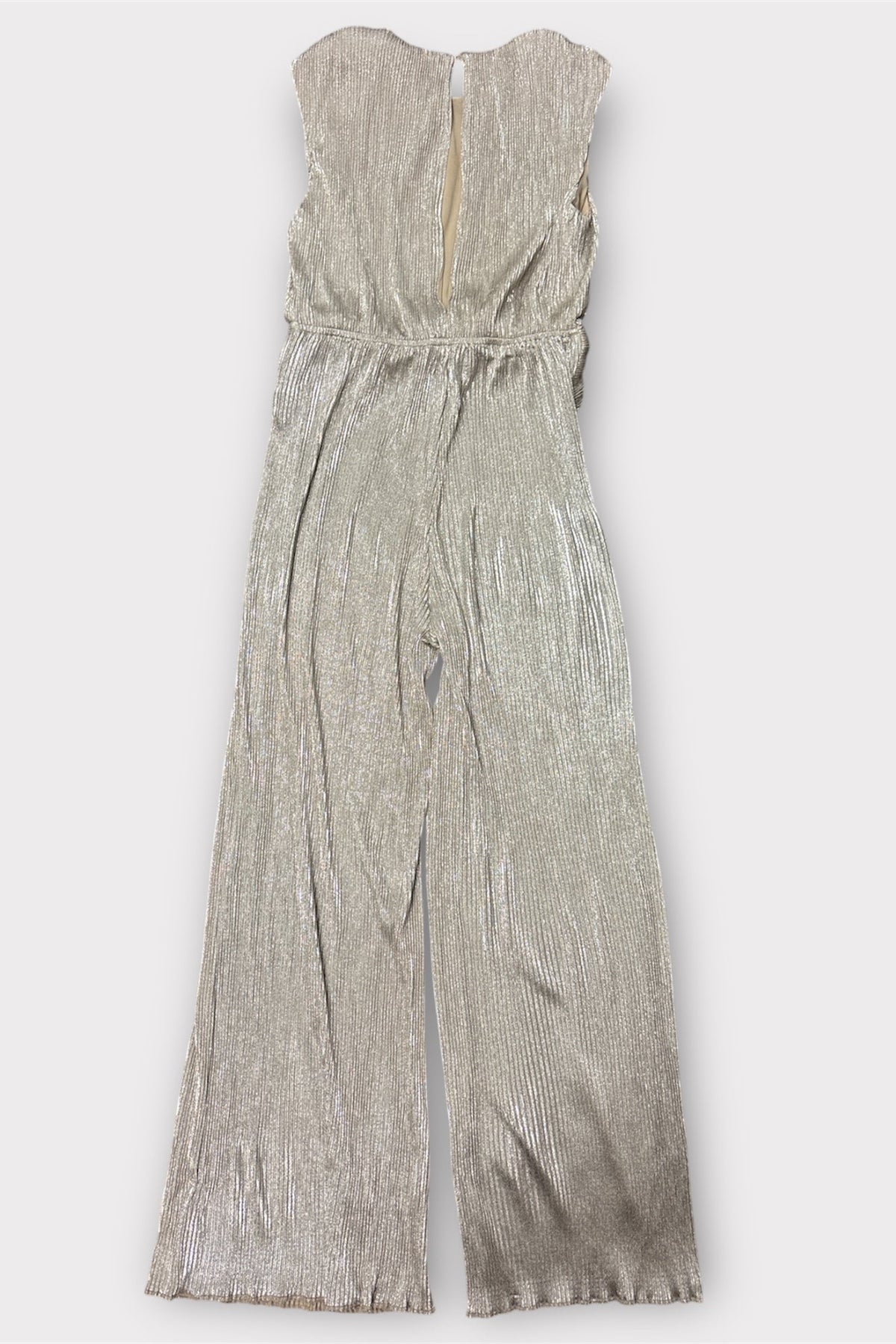 Sleeve Less Buckle Pleated Jumpsuit