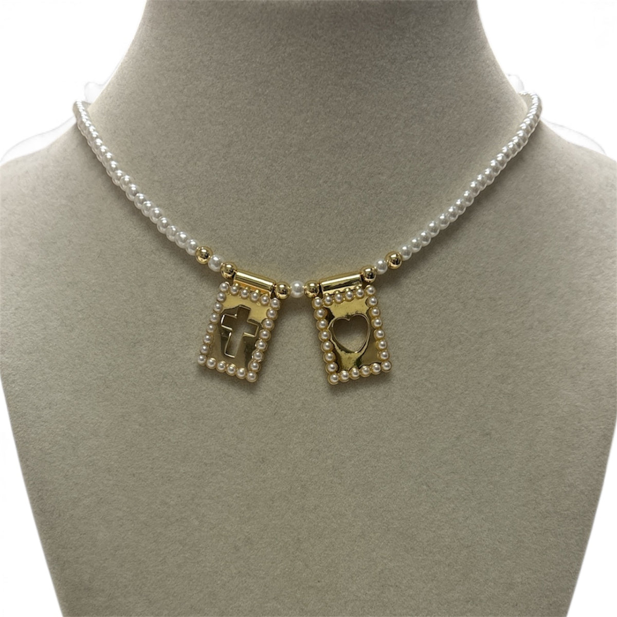 Mini Pearls Scapular Necklace