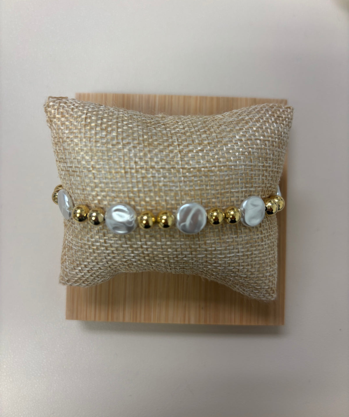 Gold Beads W/ Round Pearls Bracelet