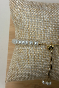 Adjustable Mini Pearl Bracelet