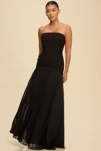 Textured Pleated Maxi Dress