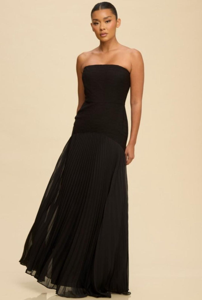 Textured Pleated Maxi Dress