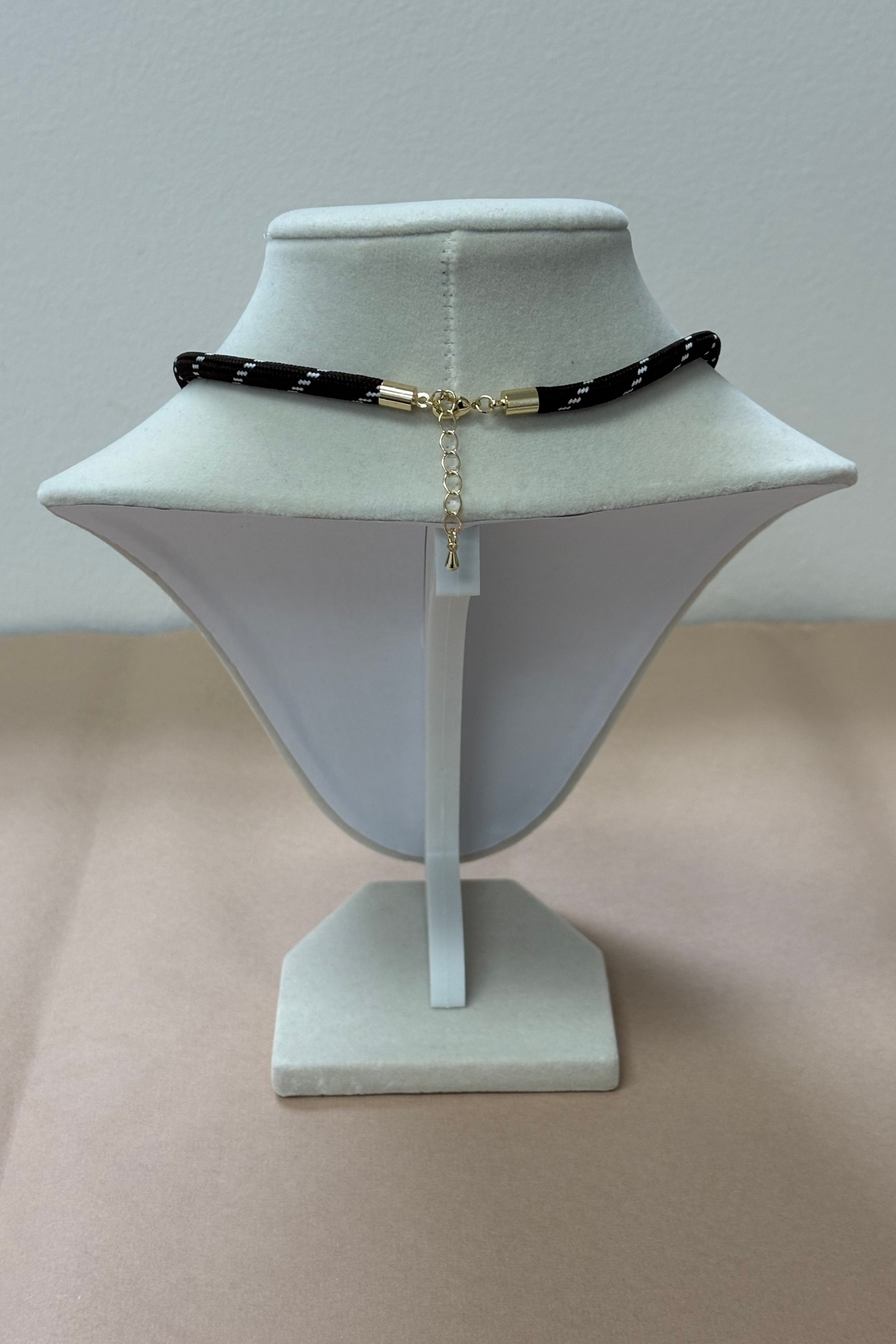 Thick Strap W/Charm Necklace