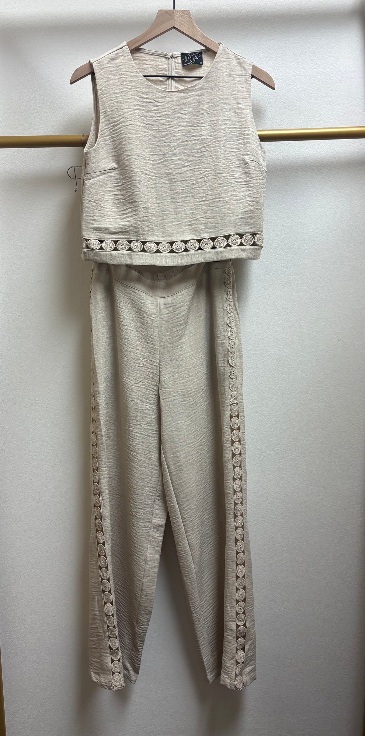 SleeveLess Eyelet Trim Top&Pants
