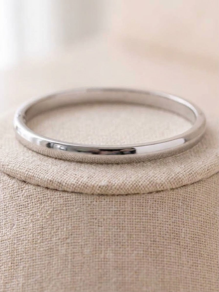 Smooth Shine Bangle Bracelet