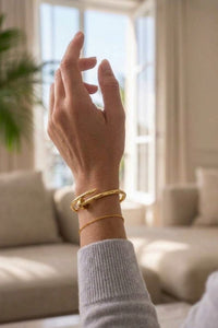 Classic Nail-Design Bangle