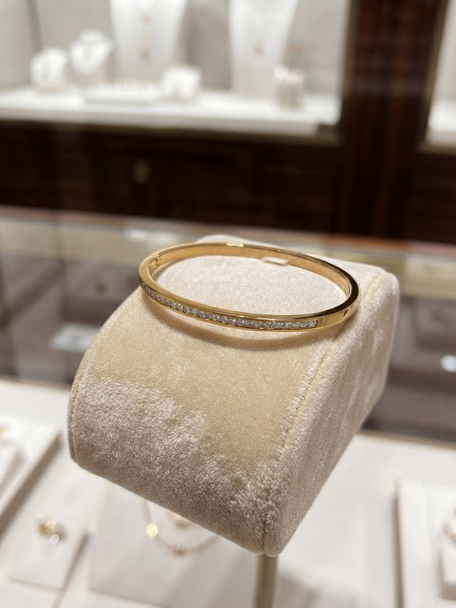 Single Row Crystal Bangle