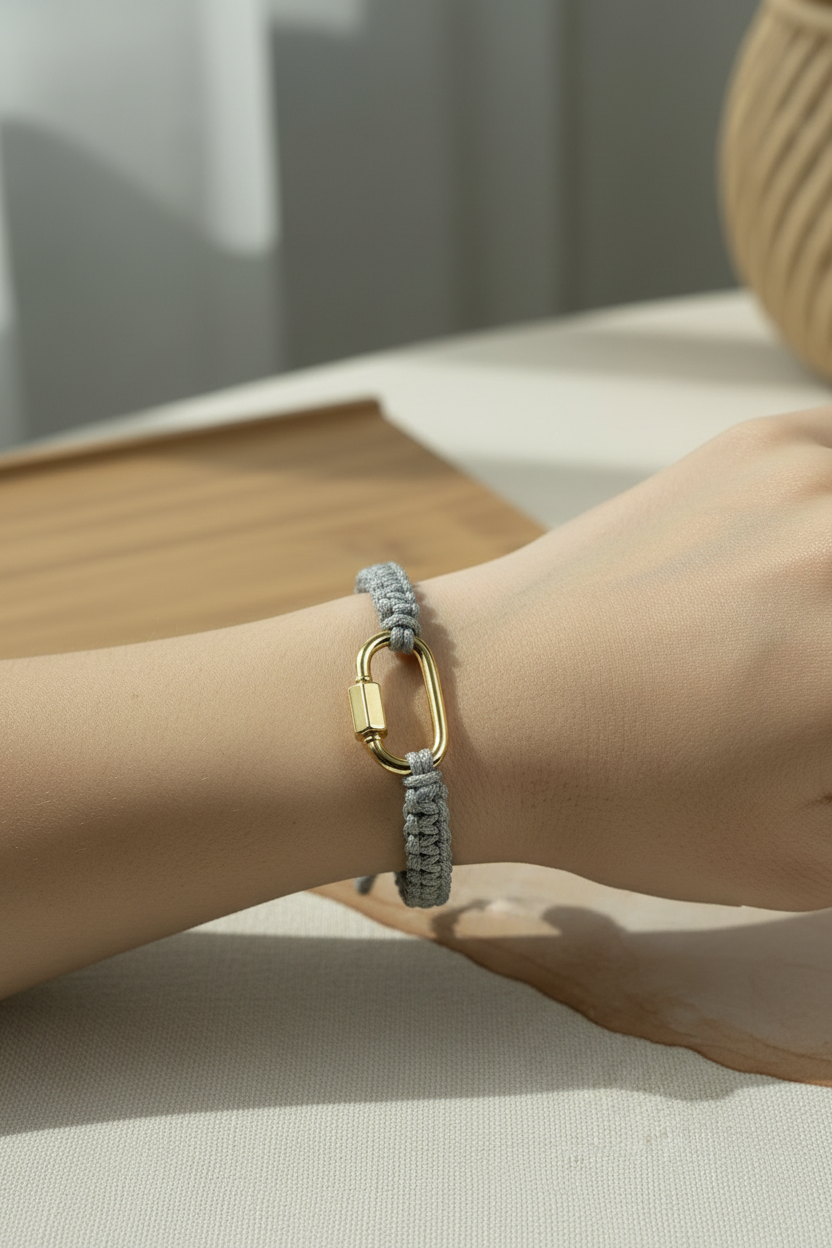 Adjustable String W/Carabiner Bracelet