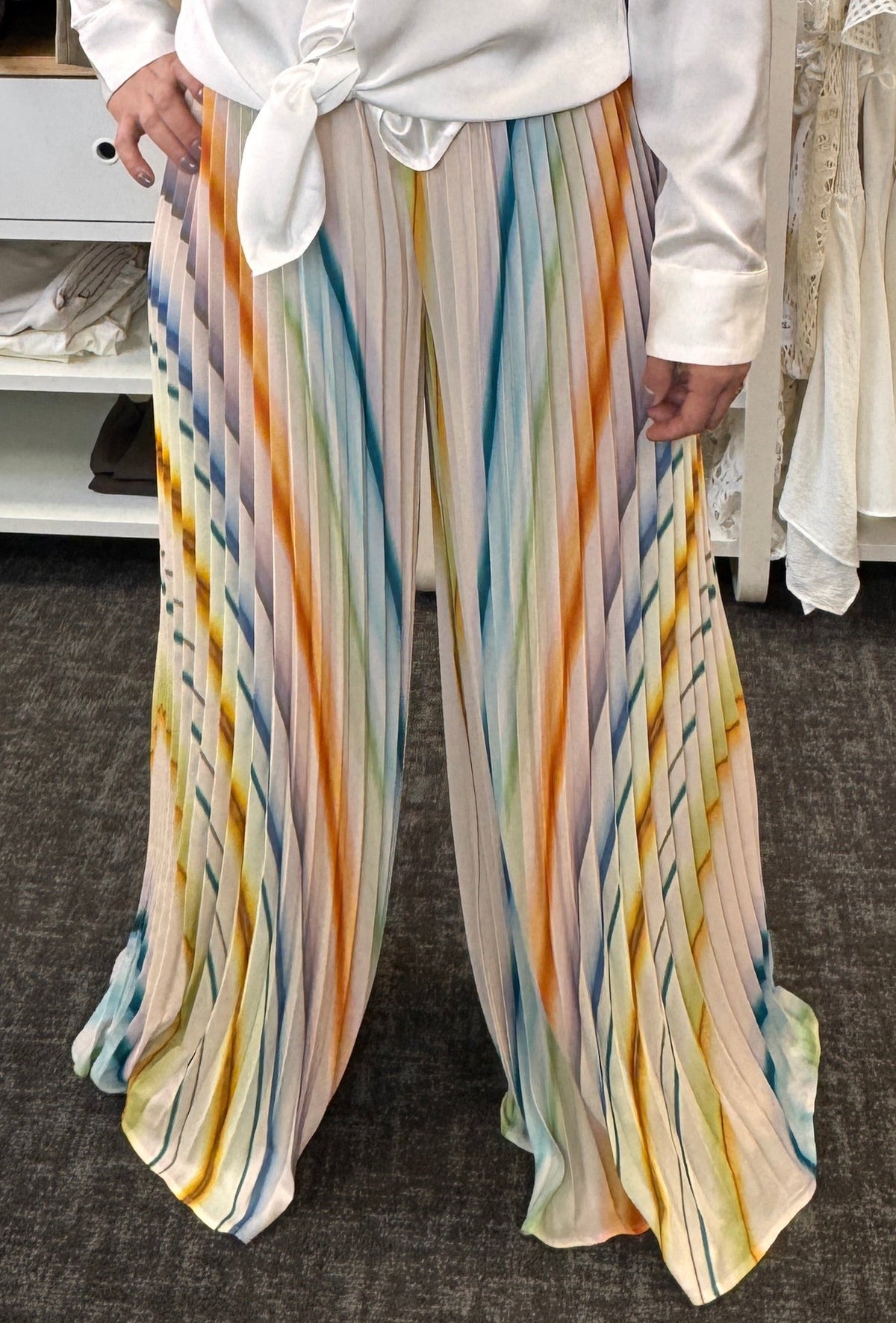 Long Pleated Pants