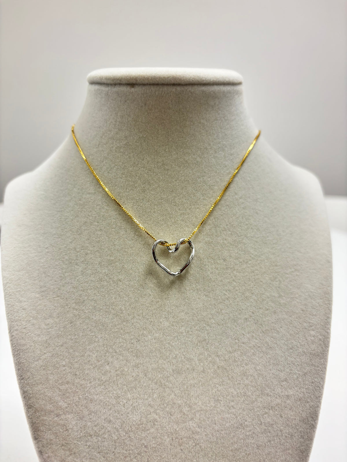 Adjustable Golden Chain W/Silver Heart Pendant Necklace