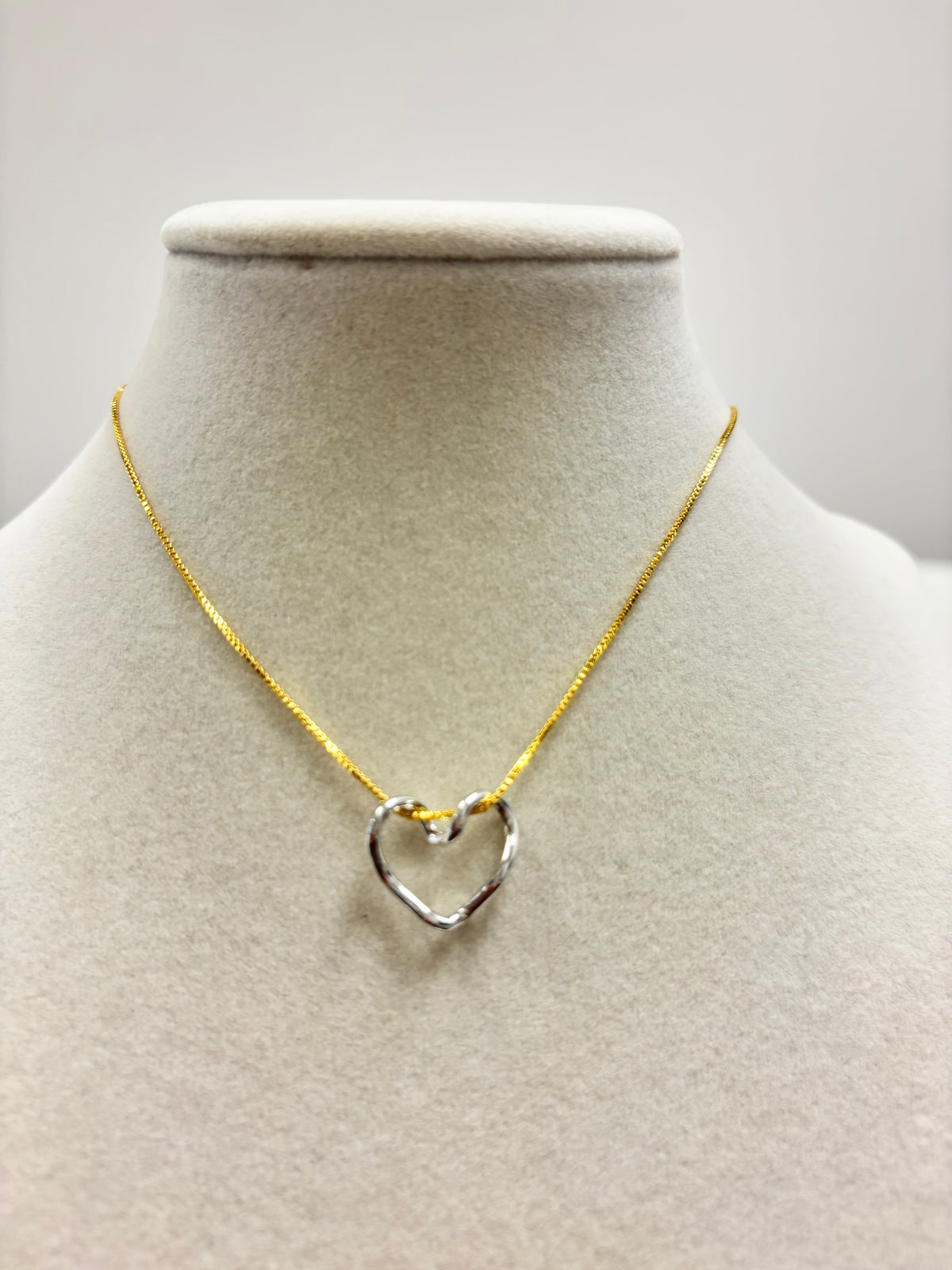 Adjustable Golden Chain W/Silver Heart Pendant Necklace