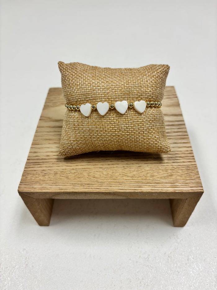 Gold Beads W/4 Nacar Hearts Bracelet