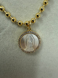 Gold Beaded Necklace W/Pearl-Finish Medallion