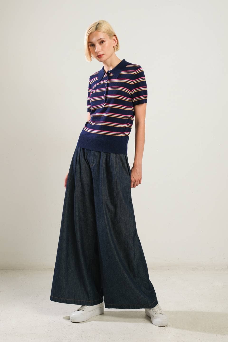 A Stripe Button Down Polo Sweater Top - NAVY