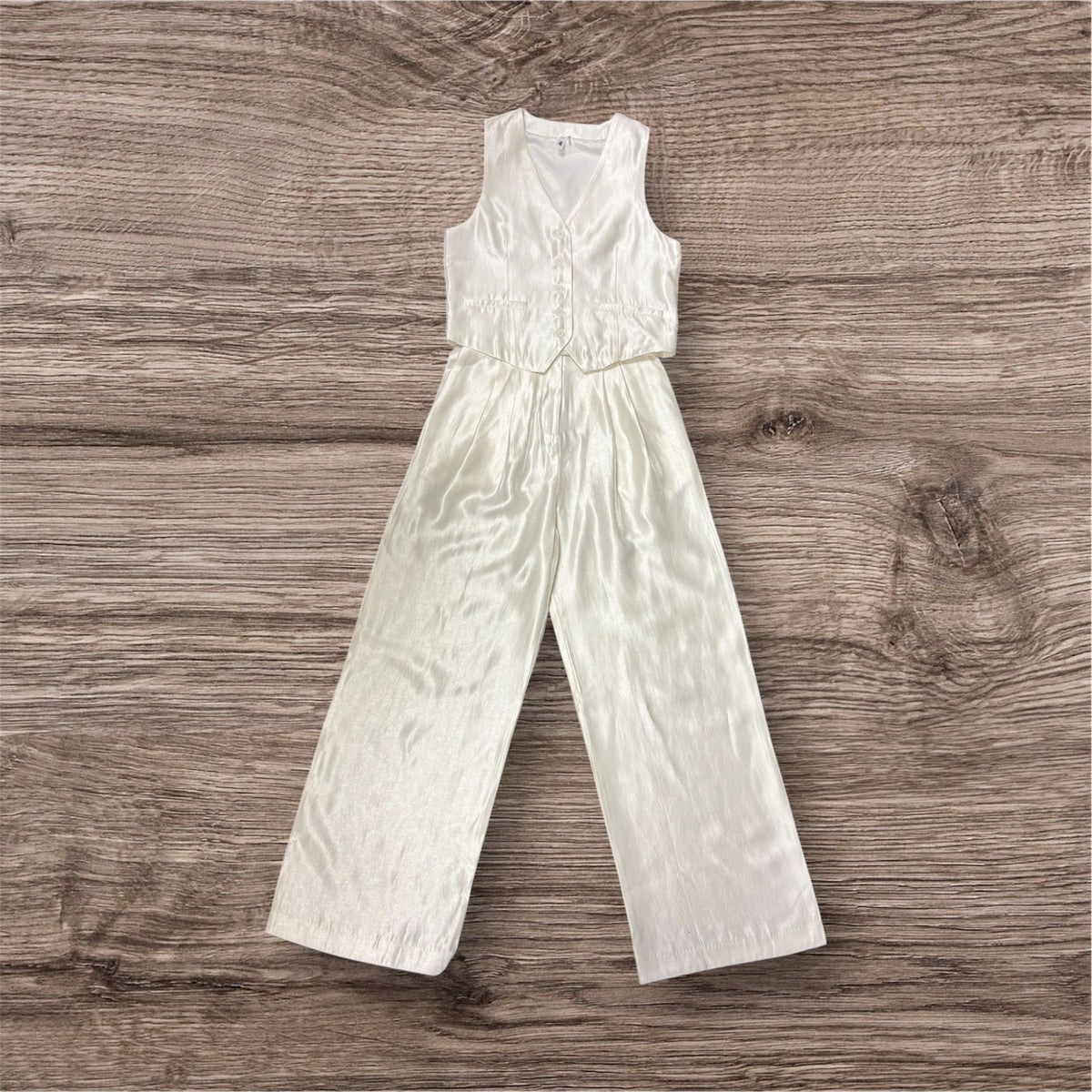 Solid Shiny Wide Leg Pant