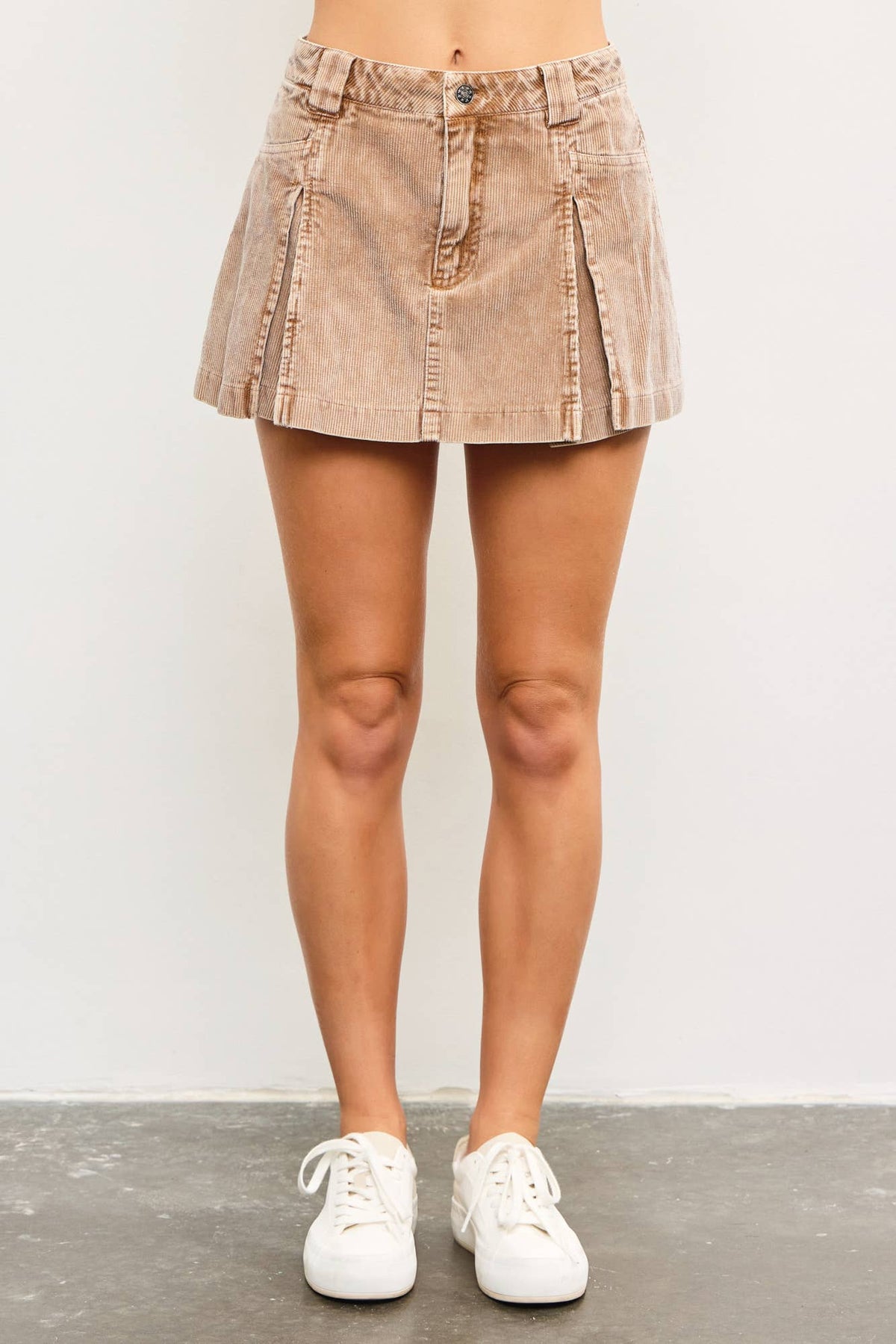 FRONT BOX PLEATS CORDUROY MINI SKORT